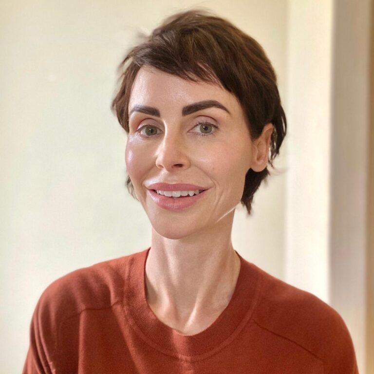 Bronwyn Rowe